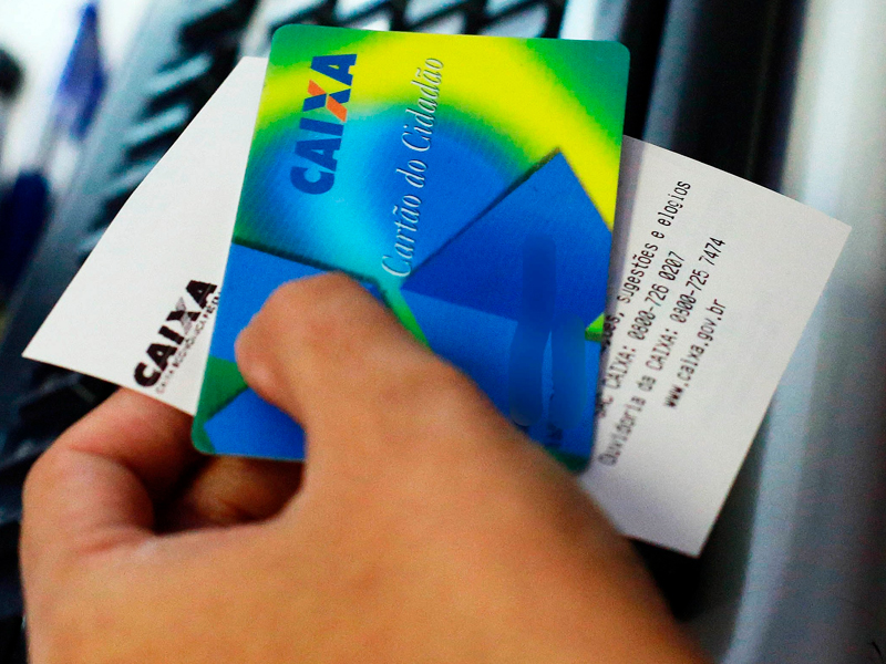 Atrasar recolhimento do FGTS não é motivo suficiente para causar dano moral, diz TST