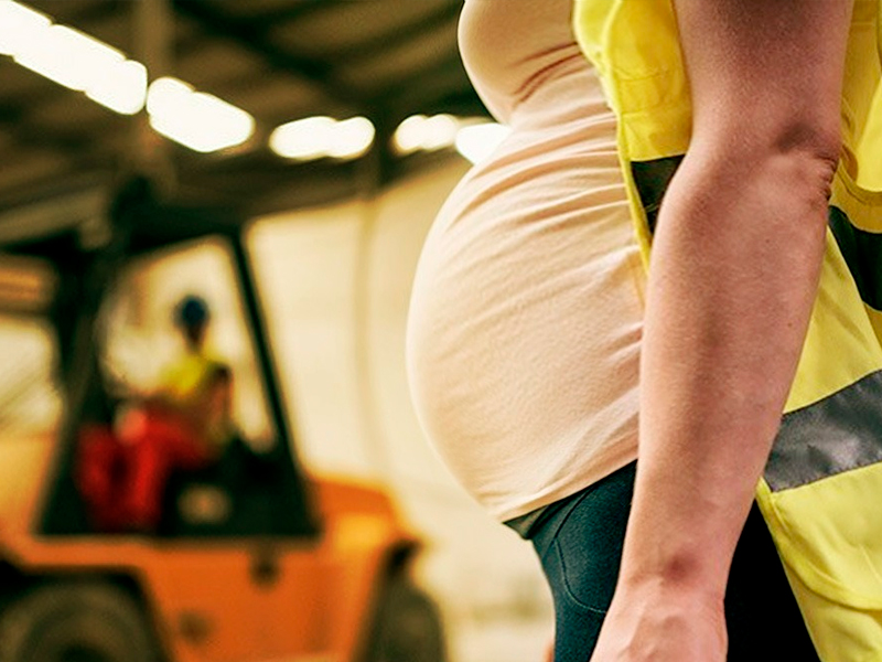 STF invalida norma da Reforma Trabalhista que permitia trabalho de grávidas e lactantes em atividades insalubres